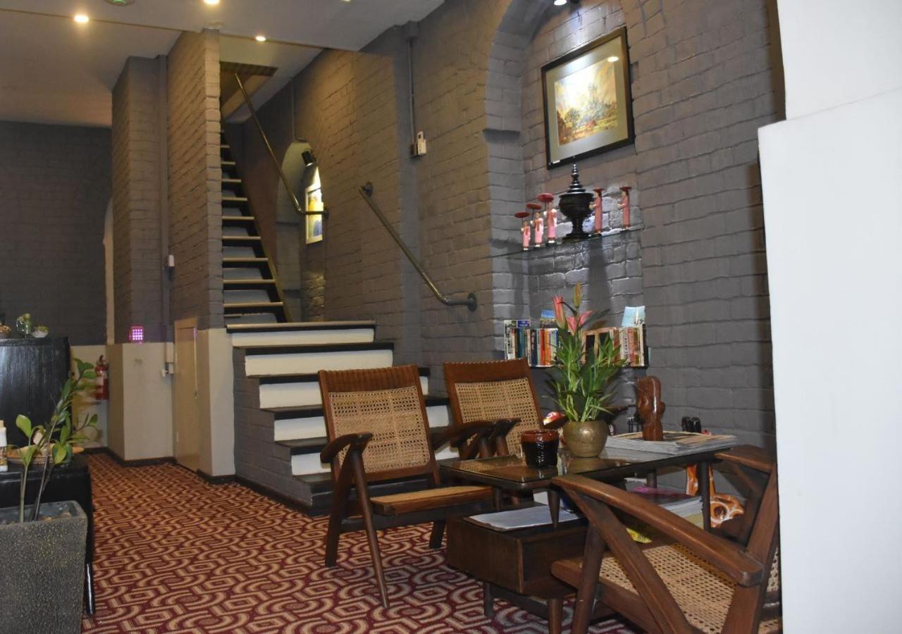 โฮเต็ลแอทย่างกุ้งเฮอริเทจ Hotel ภายนอก รูปภาพ
